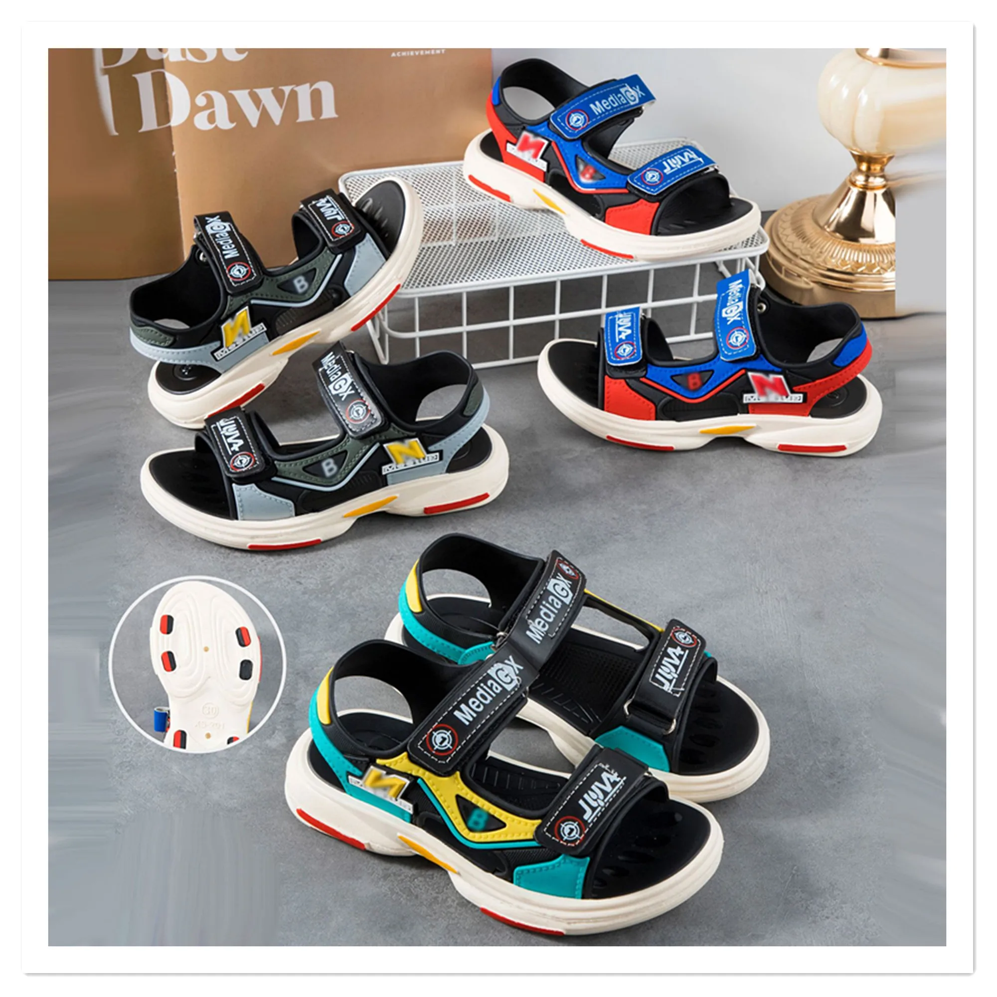 Sandals 2023 Summer New Middle and Big Boys\' Sandals Casual Men\'s Korean Fashion Boys\' Sandals Wholesale