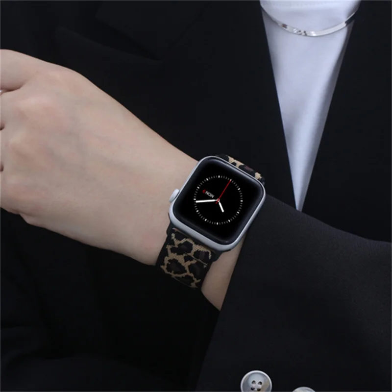 Soft Nylon Loop Elastic Buckle Strap For Apple Watch SE Band 45 41 38 42mm Series 7 8 6 5 4 For iWatch Leopard Bracelet 40 44mm