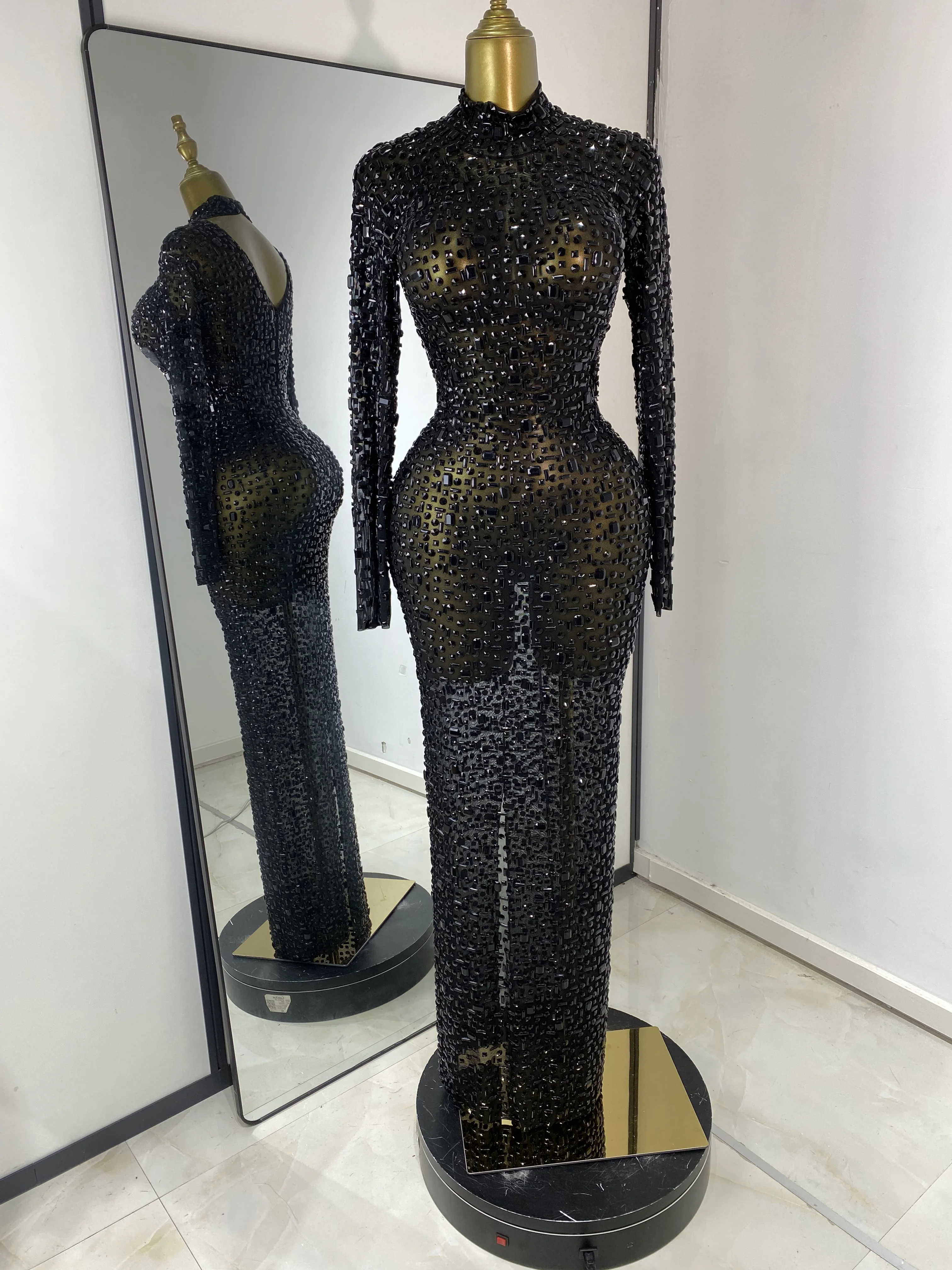 ชุดเดรสยาวแขนยาวประดับคริสตัลหรูหราสำหรับผู้หญิง ชุดราตรีออกงานกลางคืน ชุดไปงานกาล่า ขายส่ง ดรอปชิป