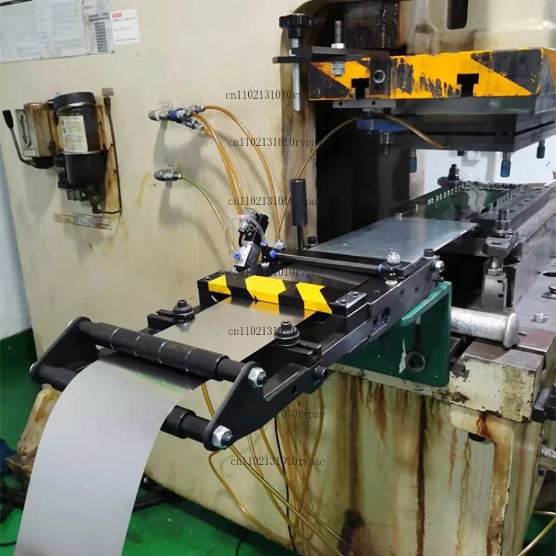 Fully automatic air feeding machine - precise feeding equipment