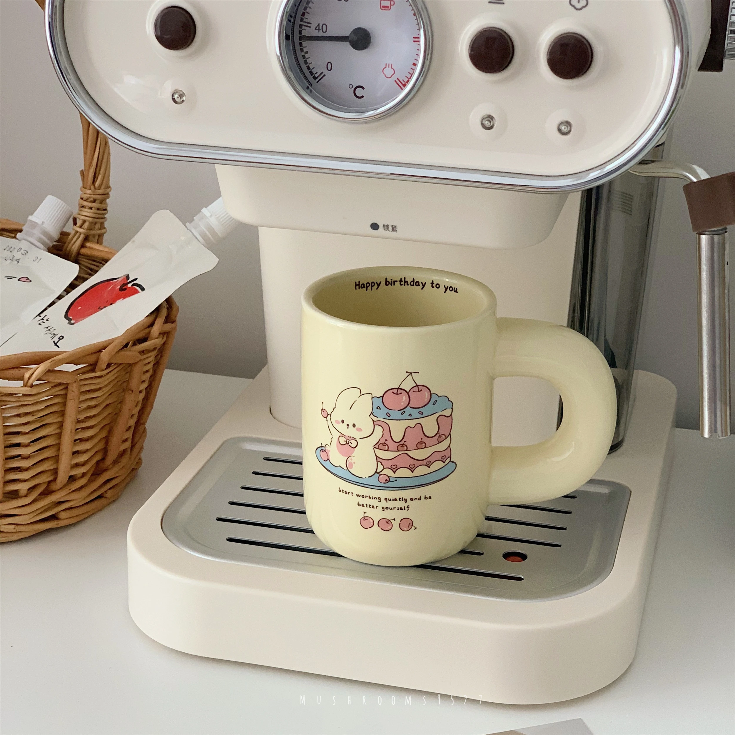 Creme bonito coelho aniversário feliz copo coreano chubby lidar com caneca de cerâmica menina coração leite xícara de café para meninas presente de natal