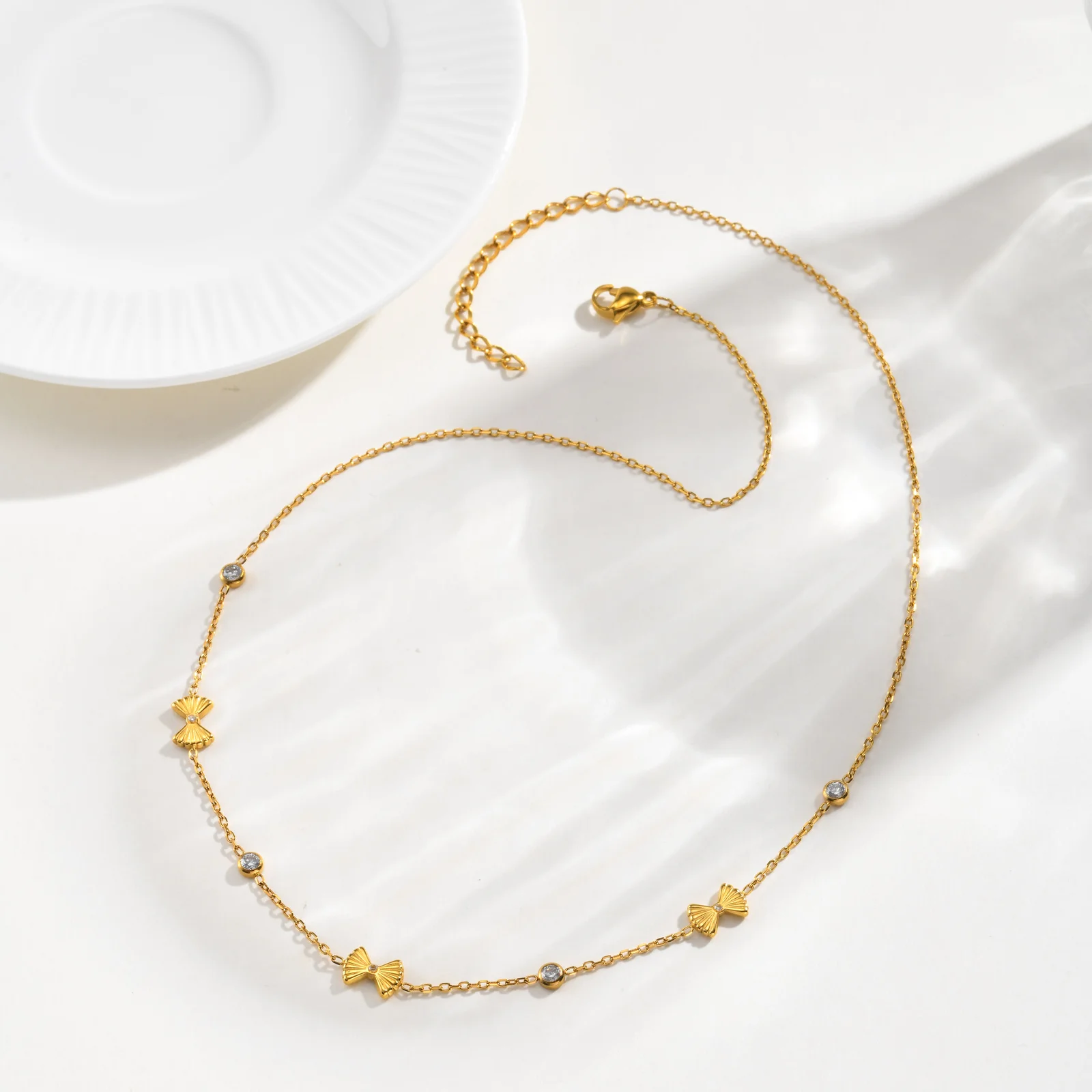 Women Stainless Steel Zircon Bowknot Chain Necklace gold color Fashion Jewelry Trendy Minimalist Daily Wear Party Gift for Women