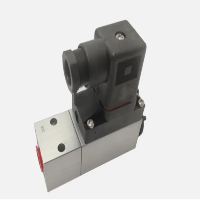 

Совершенно новый оригинальный реле давления 061B5100 061B5101 061B5102 061B1001