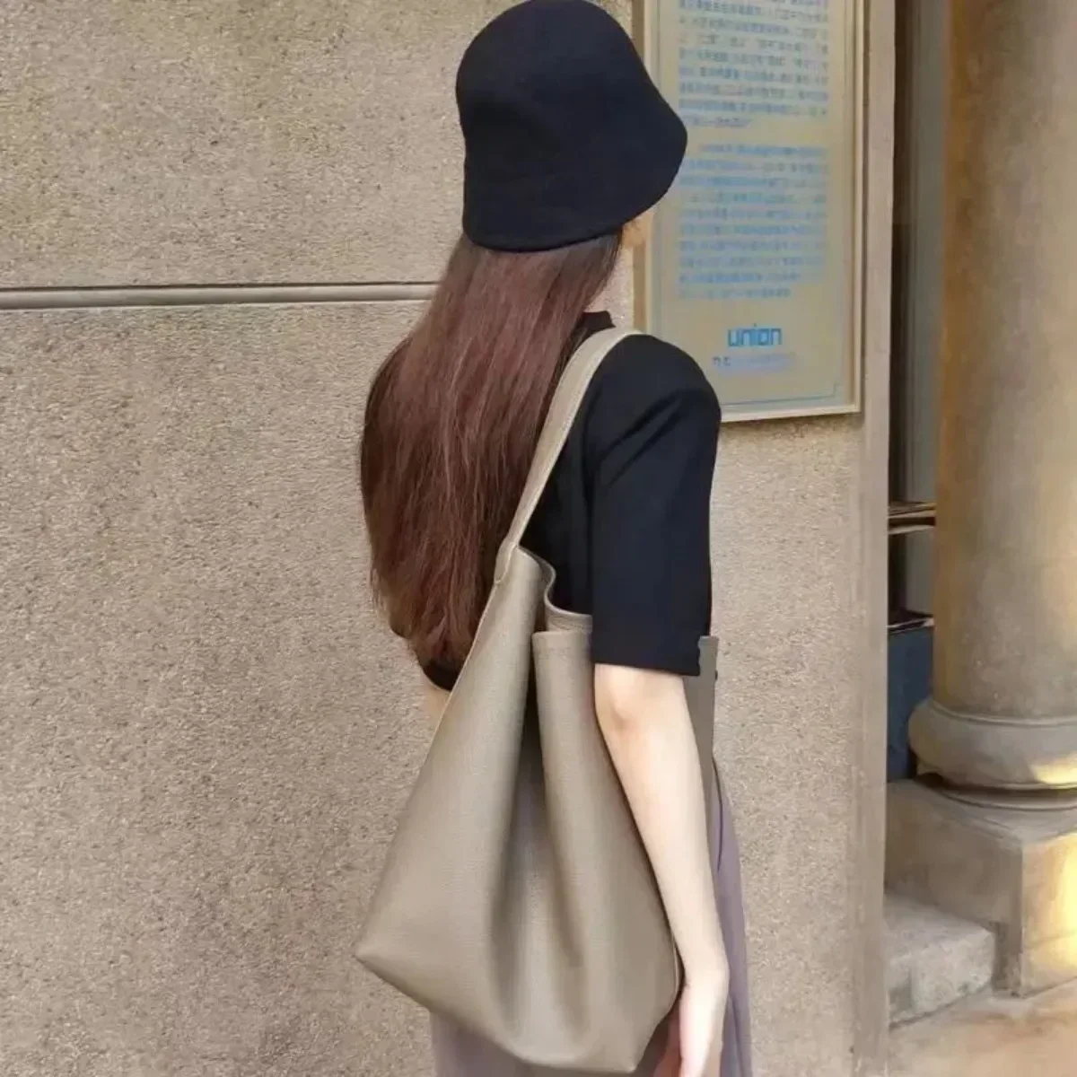 

Large Capacity Women Bag Lazy Tote Leather Single Shoulder Bag Genuine Leather Handbag Casual Daypack Waist Pack Bucket Handbag