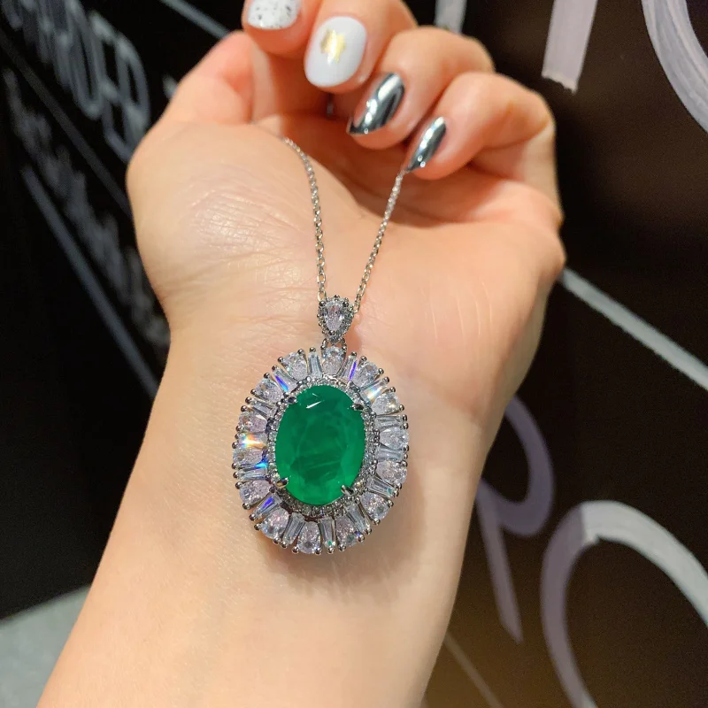 Emerald Gemstone Necklace European and American Paraiba Pendant