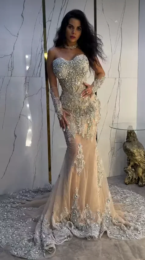 Customized Luxury Fishtail Champagne Wedding Dresses Sweetheart Neck Studded Fishtail Pleated Trailing Floor Length Wedding Dres