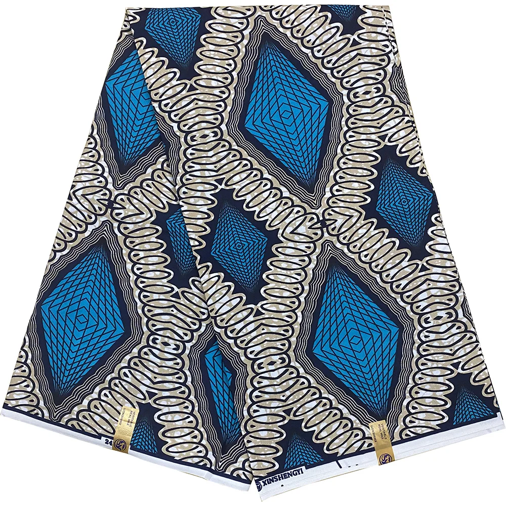 

Richly Detailed African Fabric Using Hollandais Wax Traditional Craft and Double-Sided Printing with Geometric Patterns