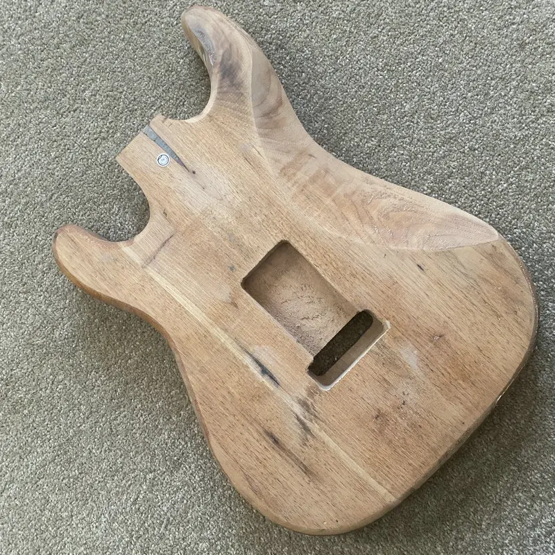 IB392 With Wood Scar Unfinished ST Guitar Body in Chinese Solid Alder Custom Pickup&Bridges for DIY