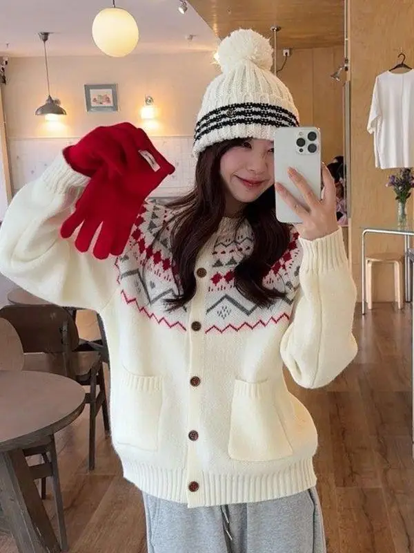 Sweet Style round Neck Vintage Embroidery Long Sleeve Sweater Cardigan Women's Autumn Winter Slimming Versatile Top