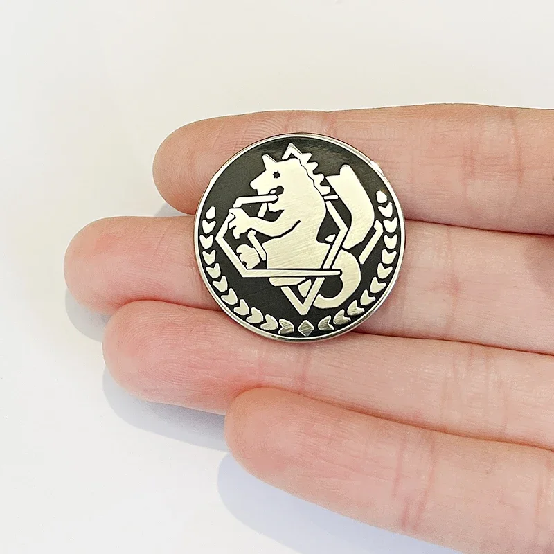 Fullmetal الخيميائي إدوارد إلريك ساعة الجيب نمط المينا دبوس أنيمي زر شارة دبابيس مجوهرات اكسسوارات لحقيبة الظهر