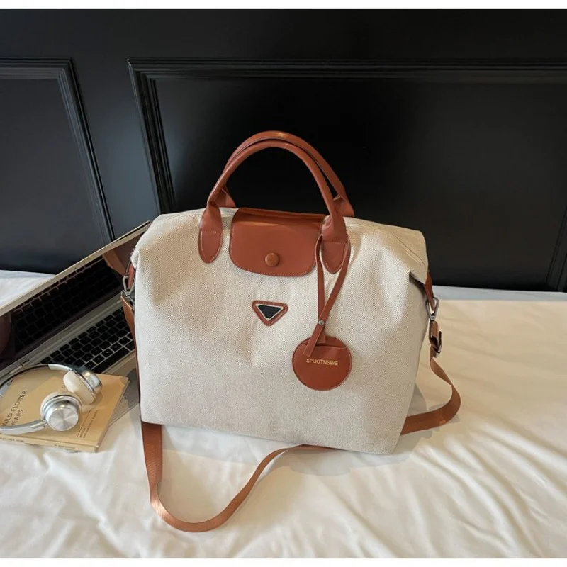 

Unique Vintage Minimalist Crossbody Handbag With Letter Logo Fashionable For Paris Fashion Women Trendy