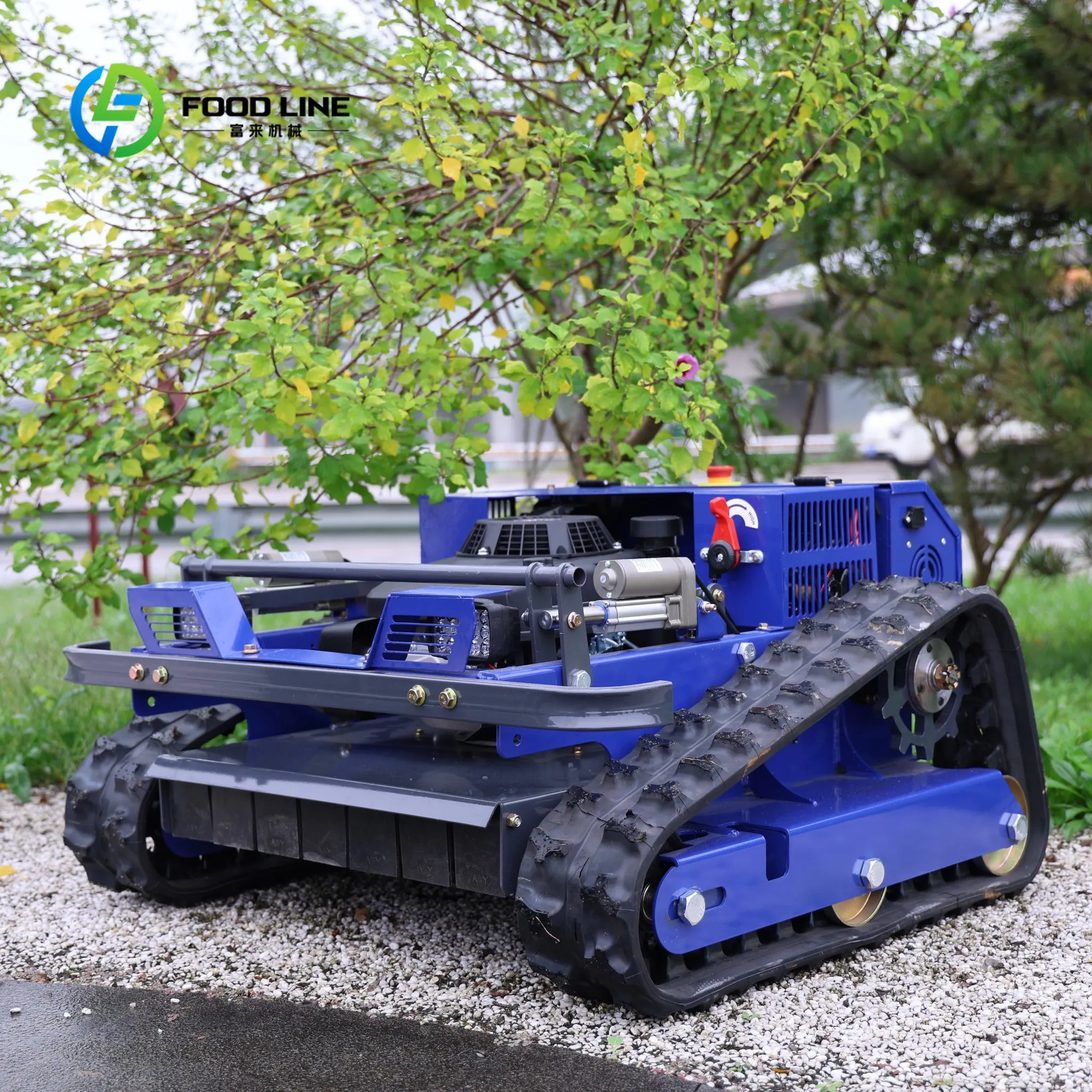 

Remote-controlled Tracked Lawnmower Heavy-duty Tracked Lawnmower, Suitable for Farms Orchards Forests Slopes