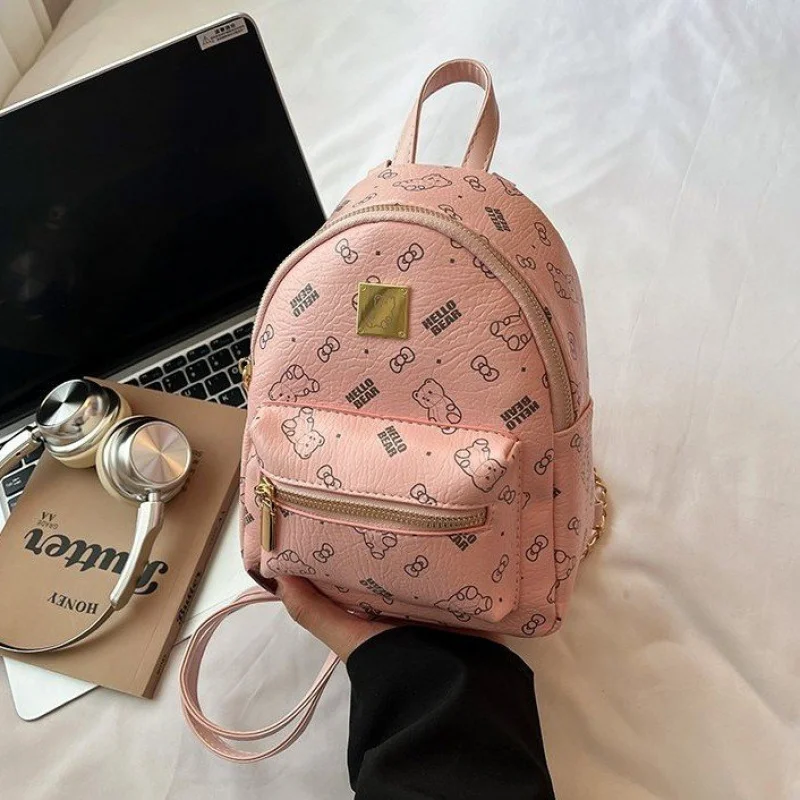 

Винтажная женская сумка для журналов с книгой, как выглядит и элегантным кожаным обновлением