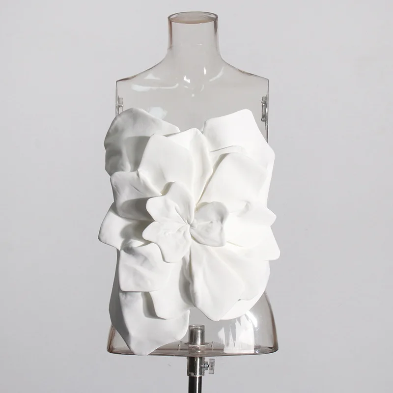 ZAMOR HIGH STREET Women Fashion Spicy Girl Chic Bandeau Top 2026 New Design 3D Flower Slim Fit Cropped Tube Top Summer Strapless