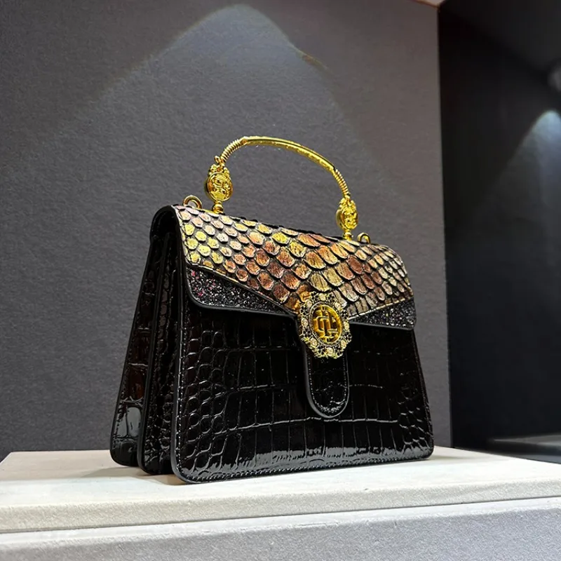 Bolso de piel de cocodrilo para mujer, bandolera cuadrada pequeña de piel de vaca, a la moda, 2023