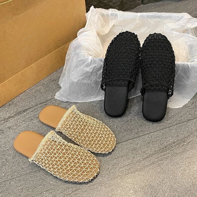 صنادل صيفية شبكية مجوفة للنساء أحذية مسطحة ضحلة 2025 أحذية شاطئ جديدة مريحة شباشب نسائية كلاسيكية