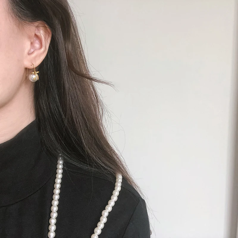 French Temperament Bow Ribbon Imitation Pearl Earrings for Women Stainless Steel Plated 18K Gold Jewelry Wholesale