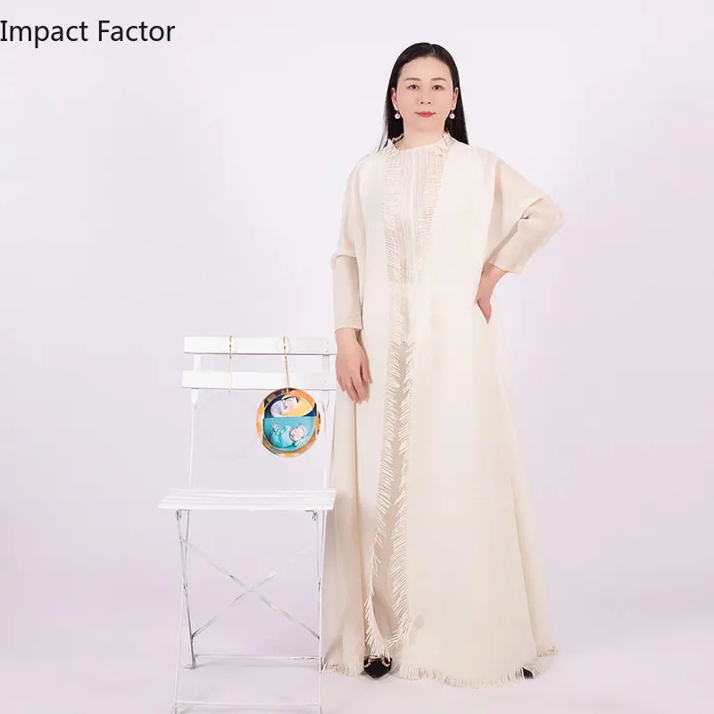 

2023 Spring New Style European\American Style Solid Color Tassel Long-sleeved Cardigan Cape Fashion Loose Women's Long Outerwear