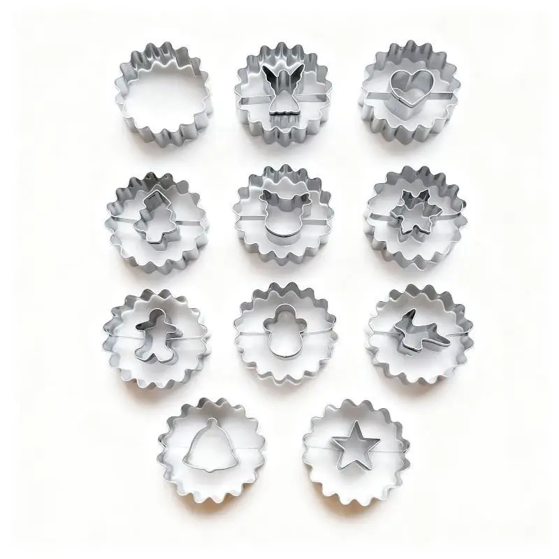 Stainless Steel Christmas Cookie Cutter Gingerbread Man Snowflake Star Shape Biscuit Mold DIY Cake Pastry Baking Making Tools