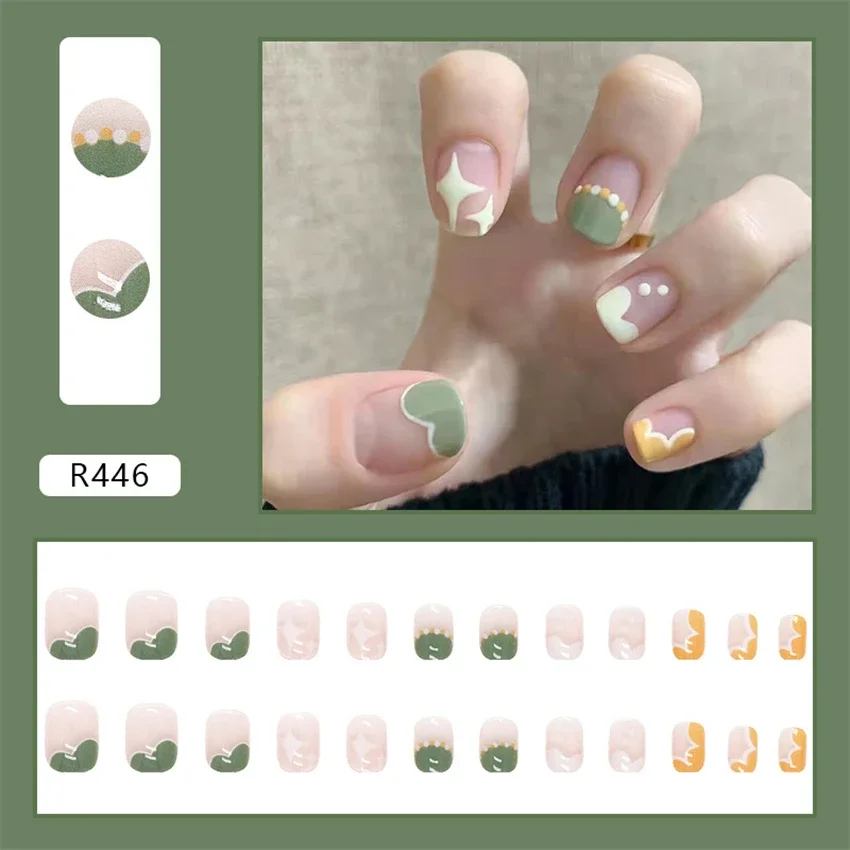 24Pcs/Set Simple Fresh Small Flower Adhesive Wearing False Nails Nail Art Removable Artificial Press on Nail Handmade Fake Nails