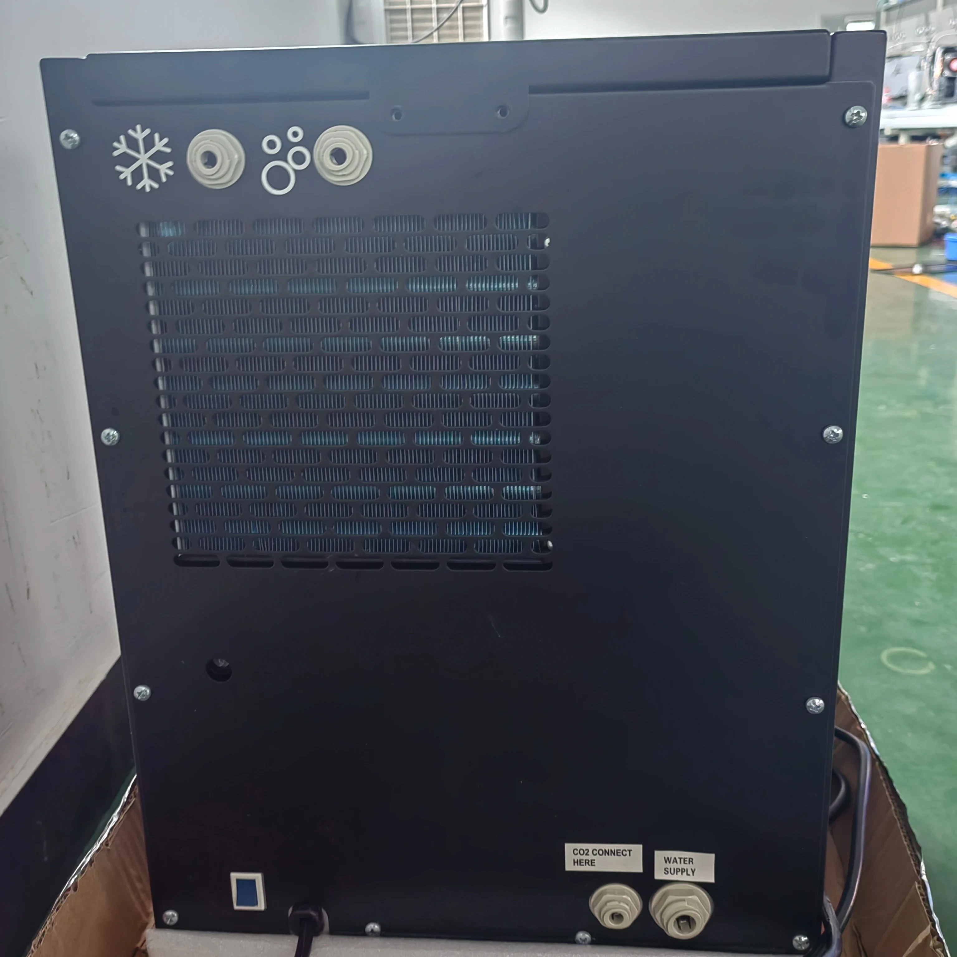 

Undercounter Soda Coolers Soda Maker Commercial Water Dispenser Sparkling Water Carbonator Soda Stream