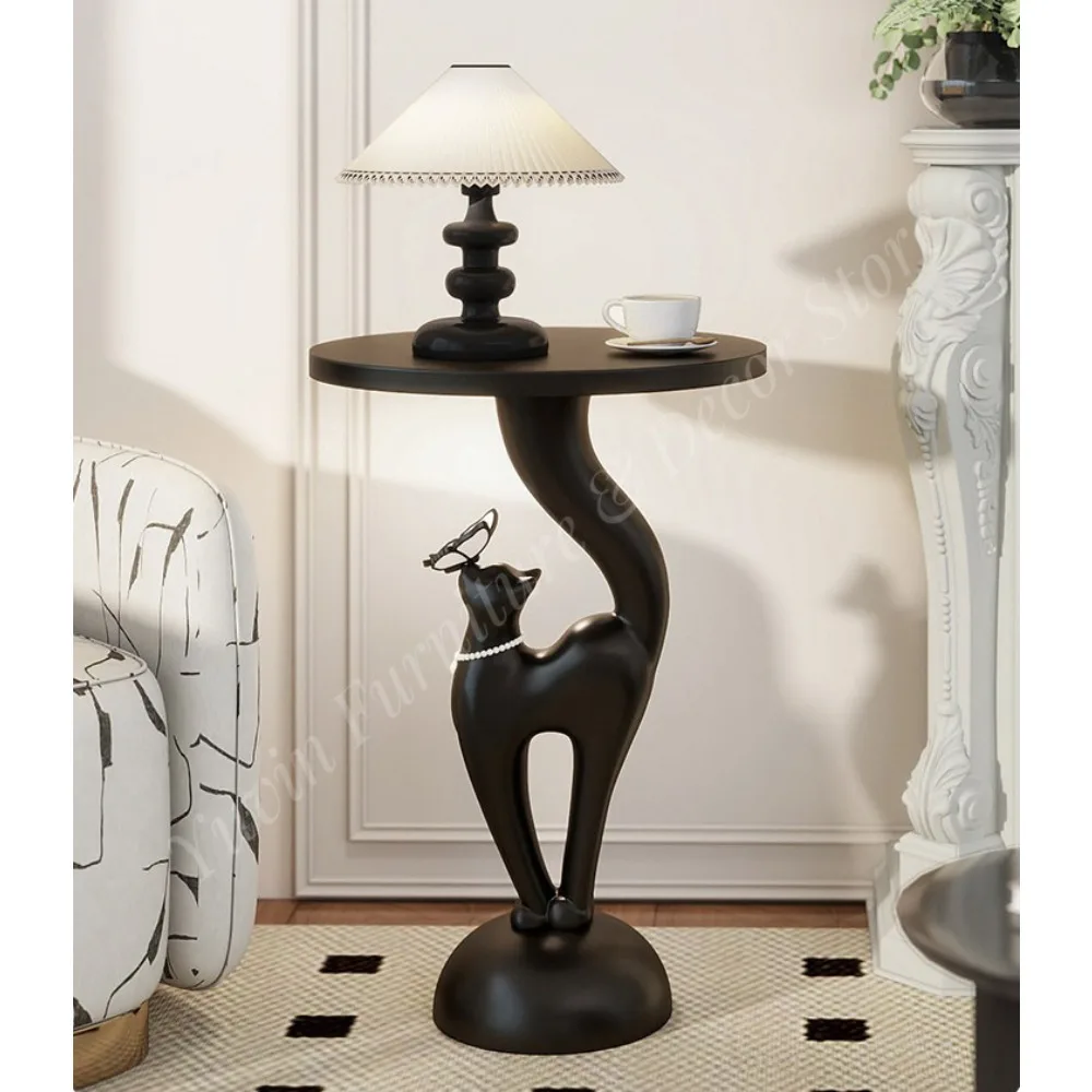 Modern Minimalist Creative Elegant Cat Black Bedside Table for Living Room Side Table
