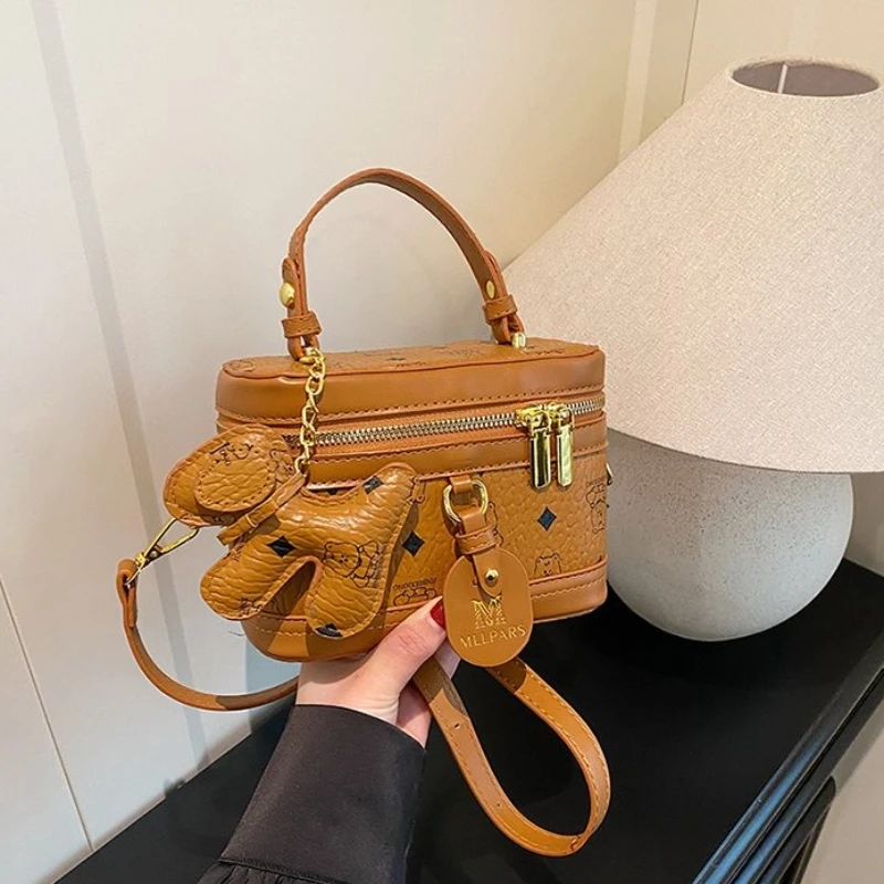 

Женская сумка с дизайном, минималистичная эстетичная сумка через плечо для современной и стильной женщины