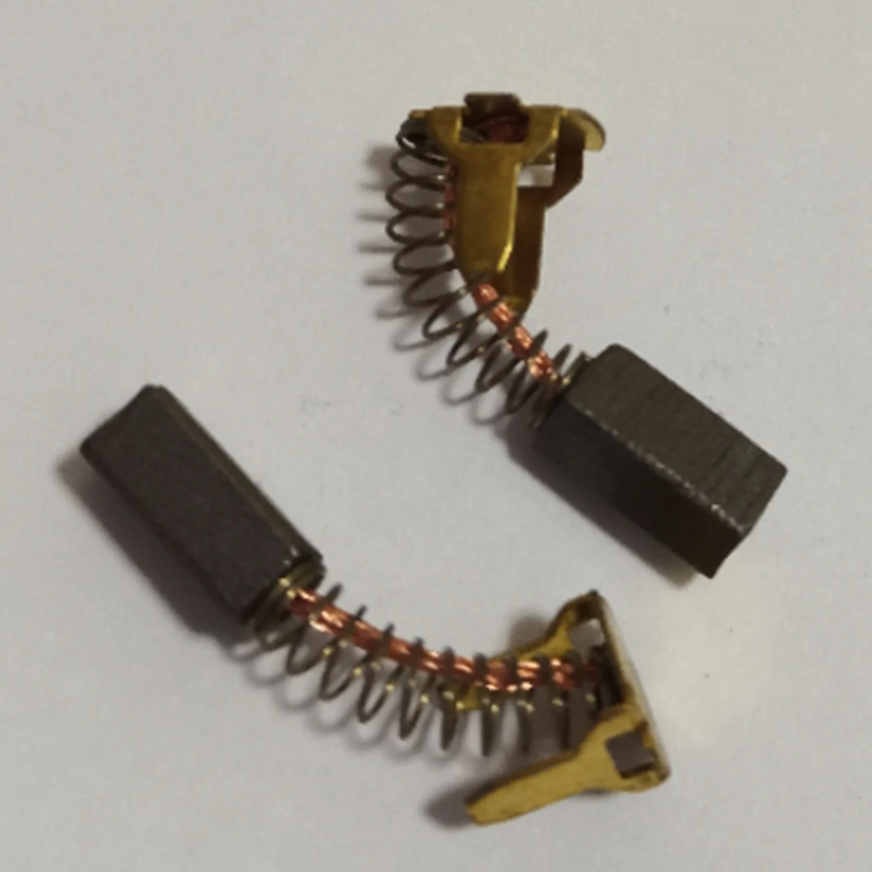 HLZS-2X Carbon Brush For HITACHI 328202 334696 328200 G18DSL G18DL G14DSL G14DL CE18DSL Power Tool Accessories