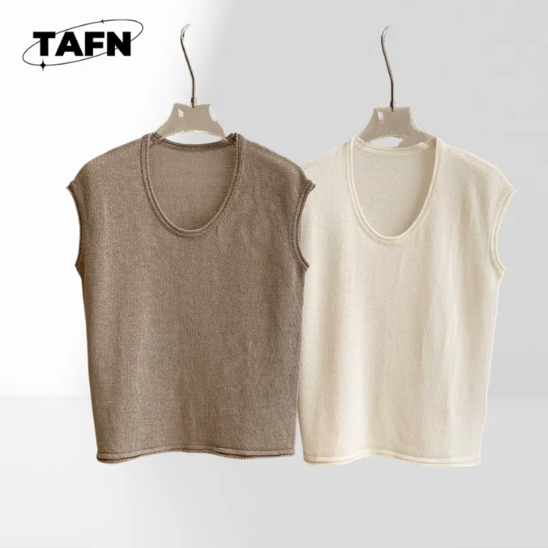 

High Street Temperament Trend Simple and Comfortable Versatile Women’s Winter Jacket Vest for Outdoor Exploration AF2746