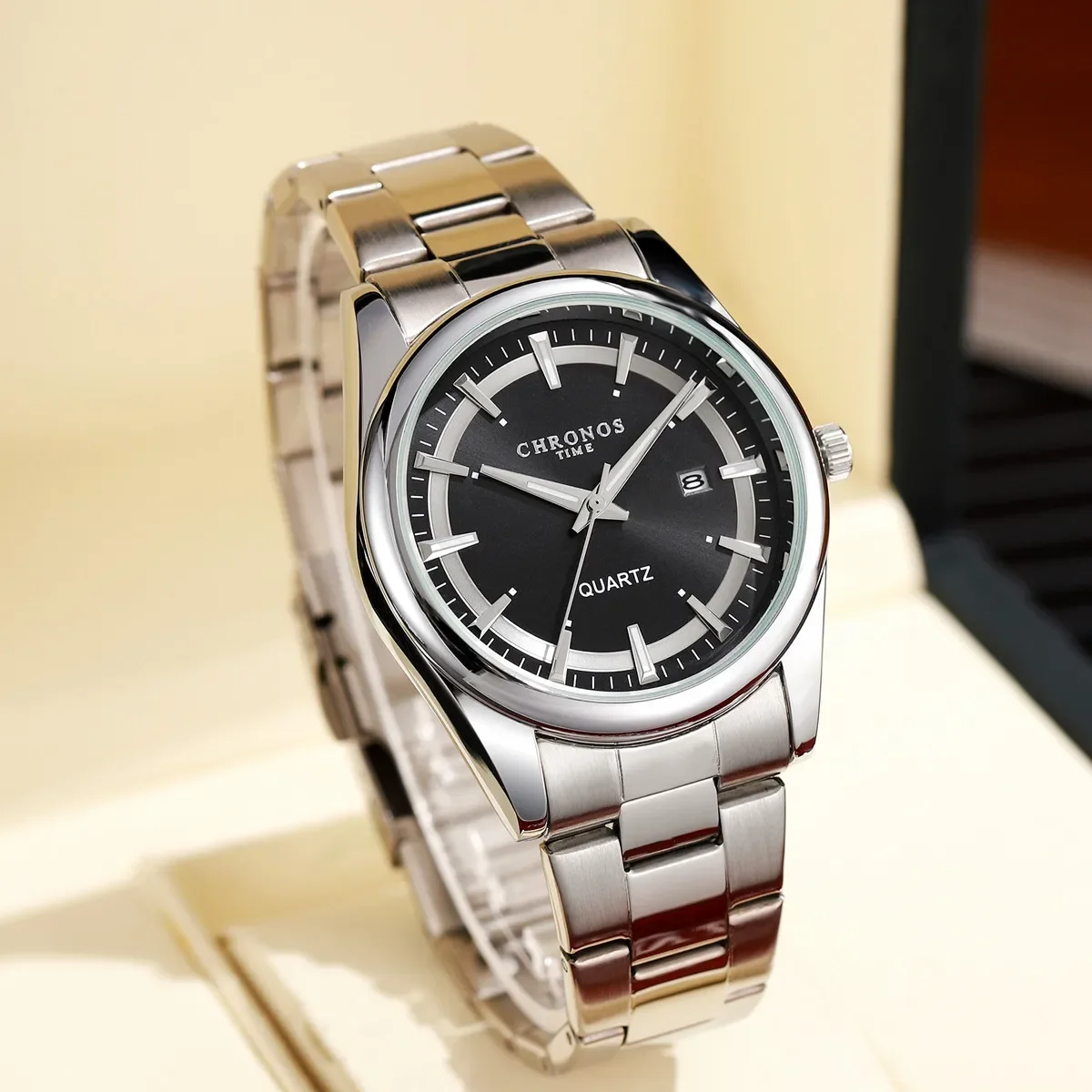 Men's Luxury Quartz Watch with Date Function