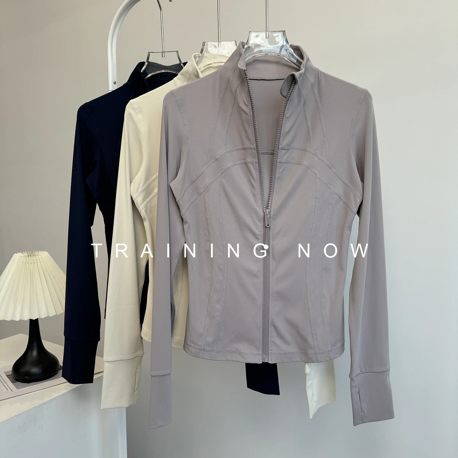 

Yoga clothing jacket for women in autumn and winter high-end slimming sports running tops professional running fitness jackets