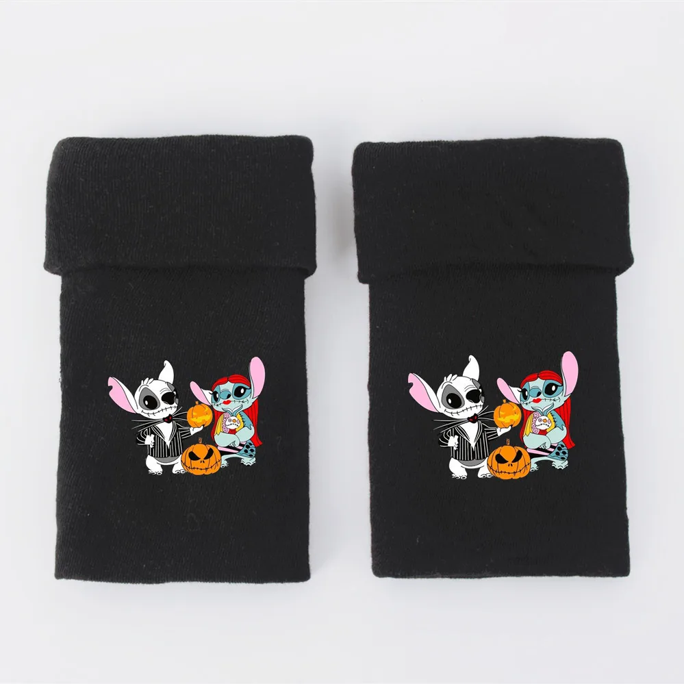 Nuevos productos de otoño e invierno de Disney, guantes negros cálidos y rizados de medio dedo periféricos Hallowmas Stilt para hombres y mujeres