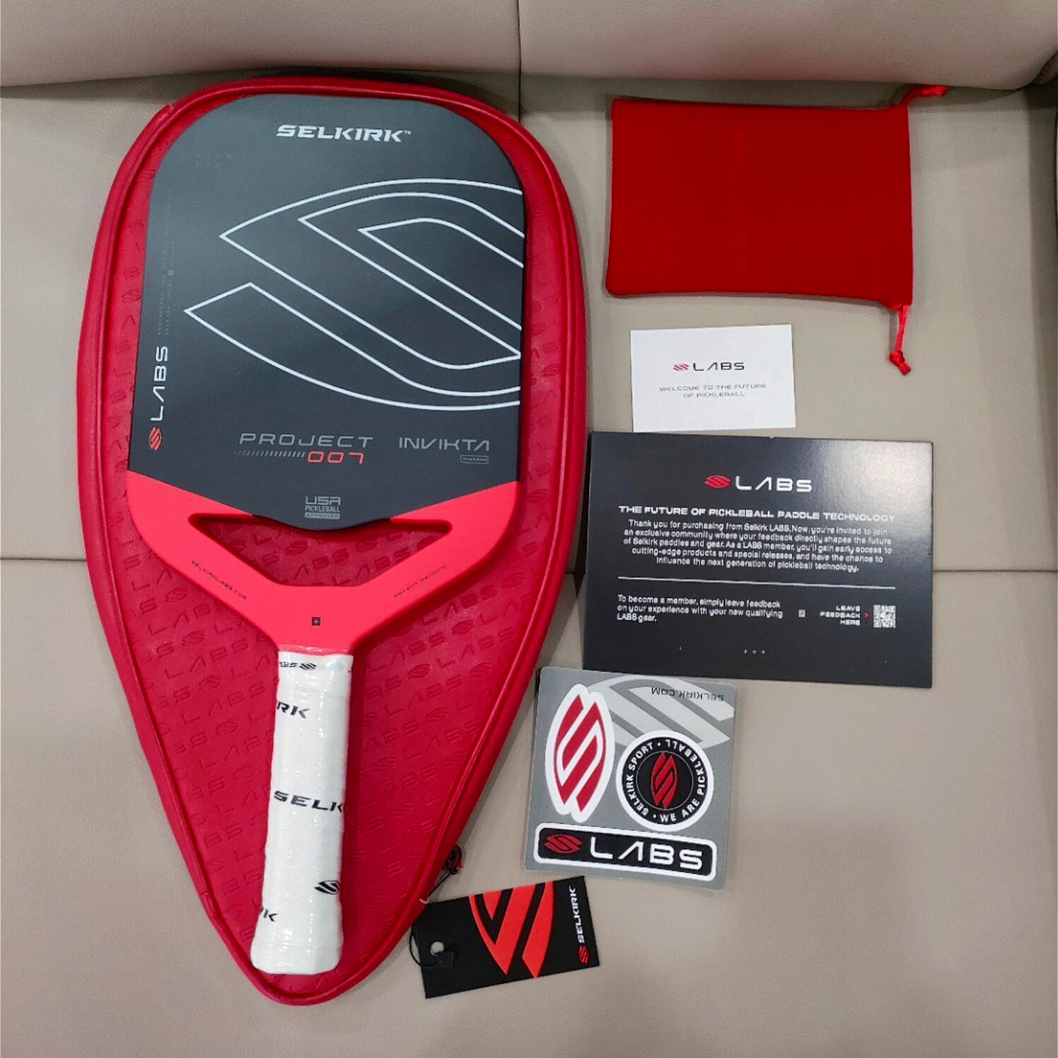 

Selkirk LABS 007 Invikta Edgeless Pickleball Paddles 14mm Titanium Mesh Large Sweet Spot Advanced Competition Training Racket