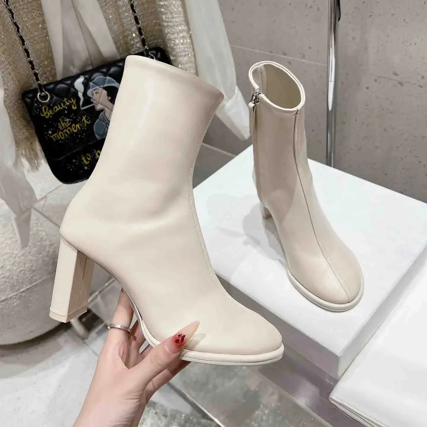 

Autumn Women Boots Round Toe Women Shoes Zipper Genuine Leather Sexy High Heels Concise Ankle Boots Chaussure Femme white