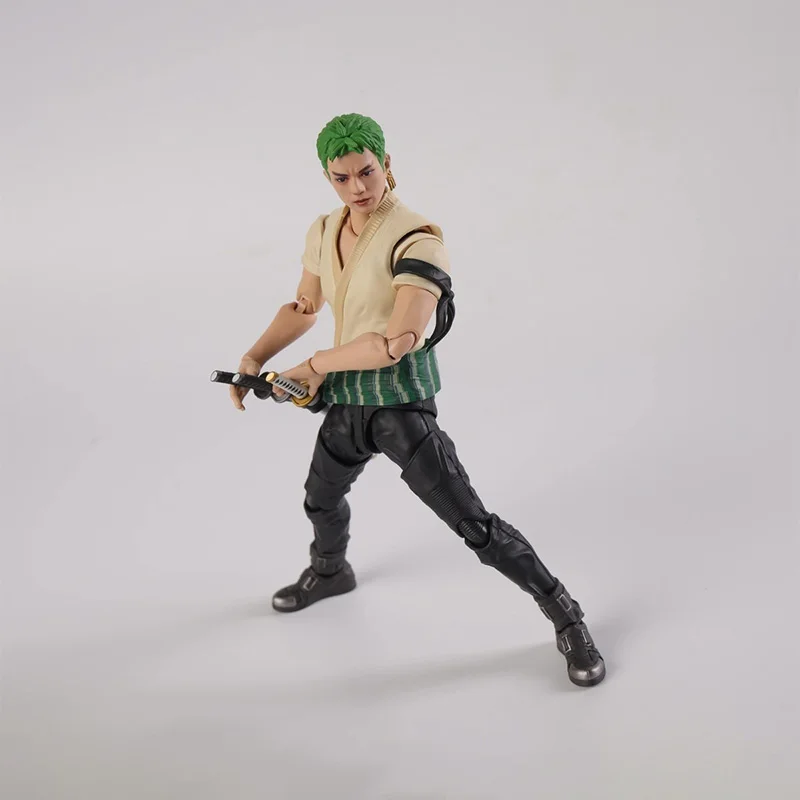 Bandai Originale Genuino Figura One Piece Stagione 1 Modello Kit SHF Roronoa Zoro Collezione Action Figure Modello per Ragazzi Giocattoli Regali