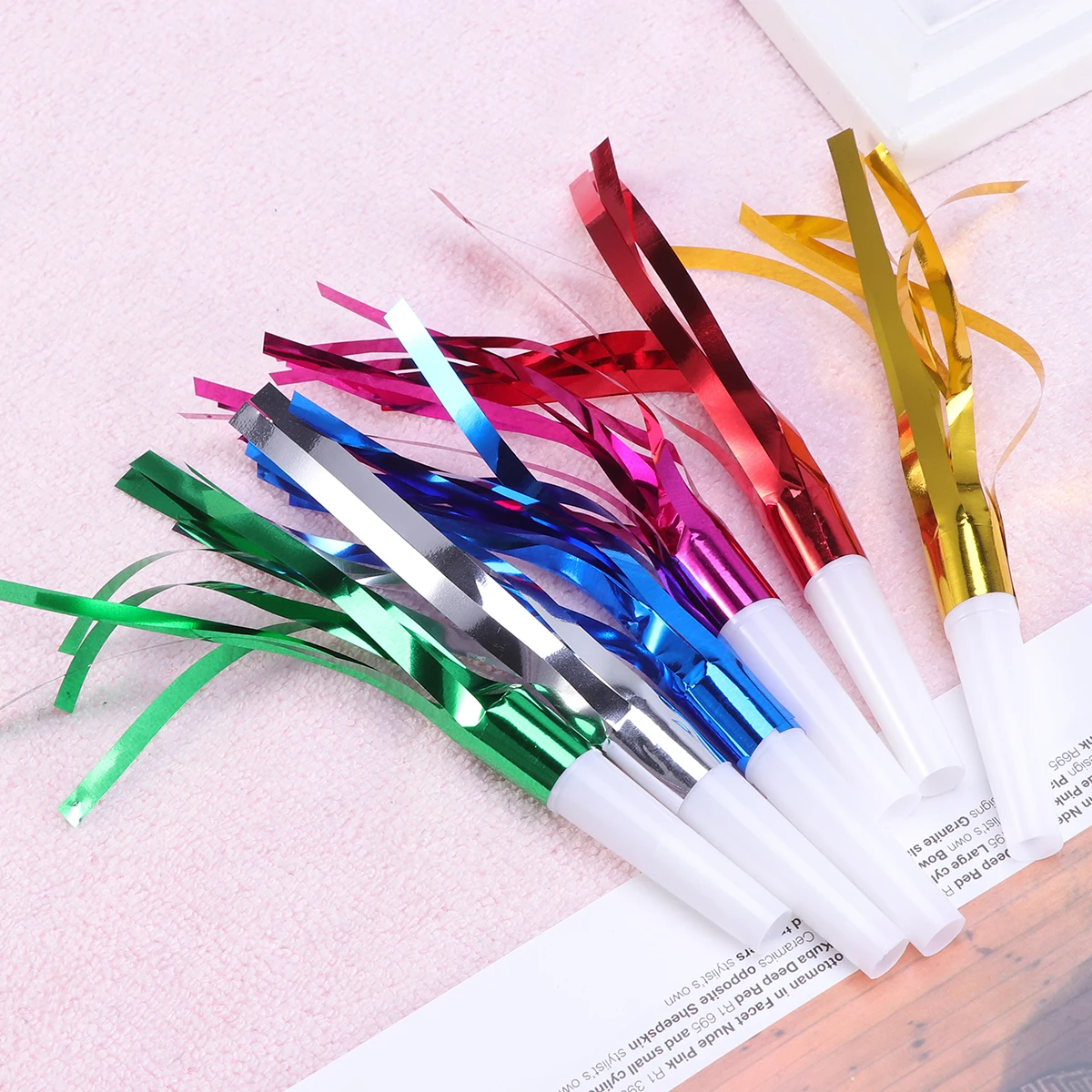 12pcs Random Color Plastic Whistles 16x8x1.5cm Party Noisemaker Kids Toys Blowouts Favors Christmas Wedding Birthday