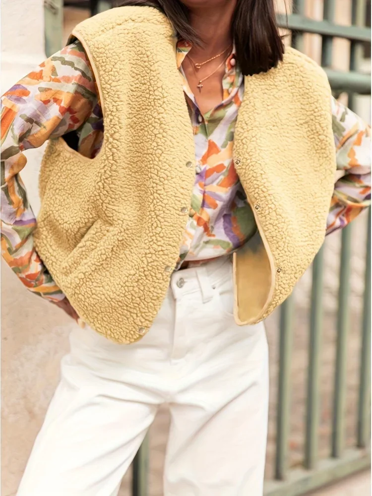 

Однотонный флисовый нечеткая женская жилетка с v-образным вырезом без рукавов и пуговицами спереди с карманами свободного покроя с текстурированной отделкой, женская повседневная верхняя одежда