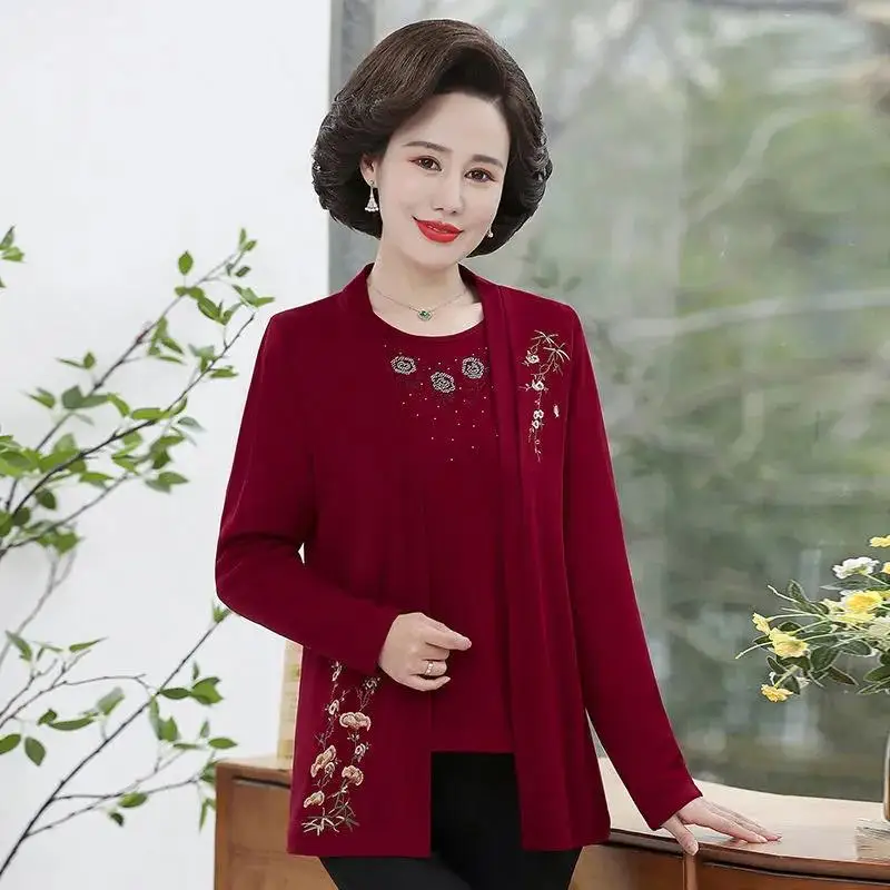 Middle-Aged Elderly Embroidery Cardigan Women Spring Summer Two Piece Set Short-Sleeved 2023 New Fashion tops Long-Sleeved Coat