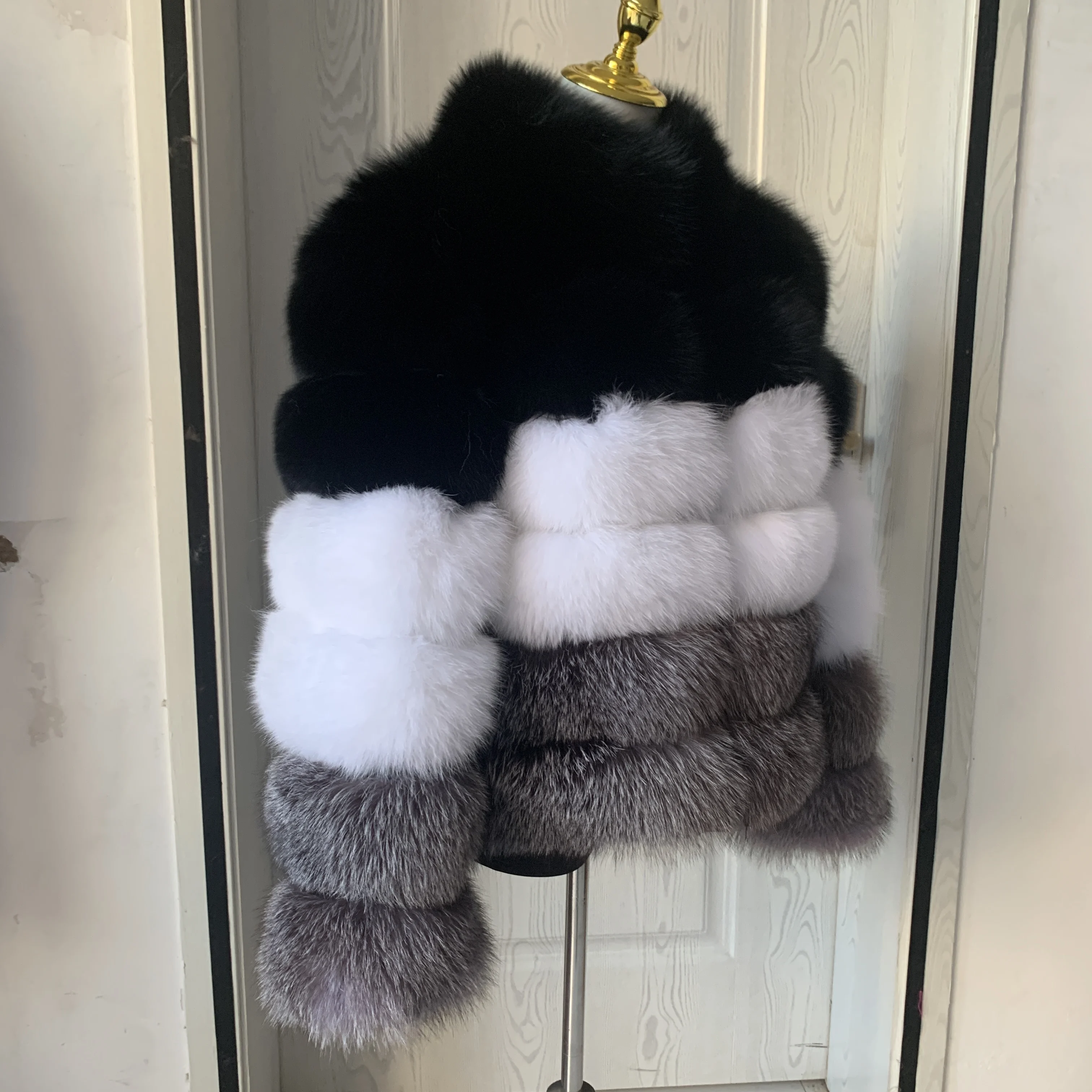 2025 new fox fur coat mixed color women's winter warm and fashionable real fox fur leather jacket