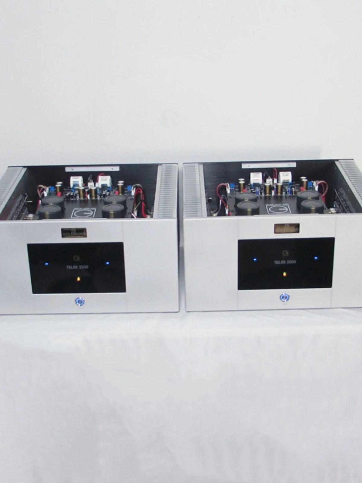 Chi Shui T2500เครื่องเสียงมีความสมดุลอย่างสมบูรณ์เครื่องขยายเสียงหลังเวที HiFi ความคมชัดสูง