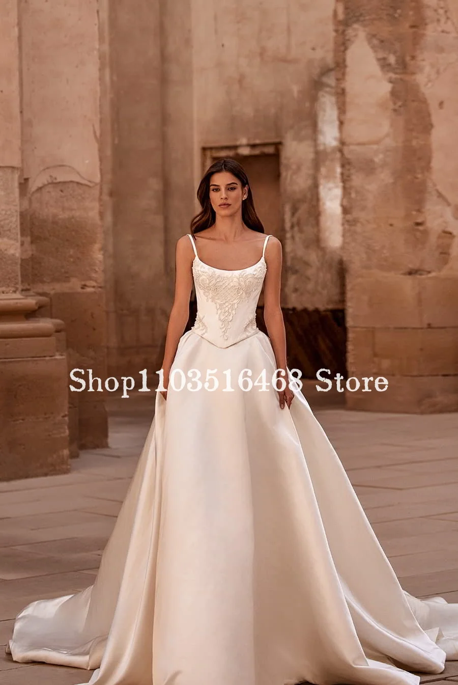 Elegant Wedding Dress 2024 For Women Ivory Halter Appliqué Satin A-Line Appliqué Bridal GownWedding Dress 2024 Luxury