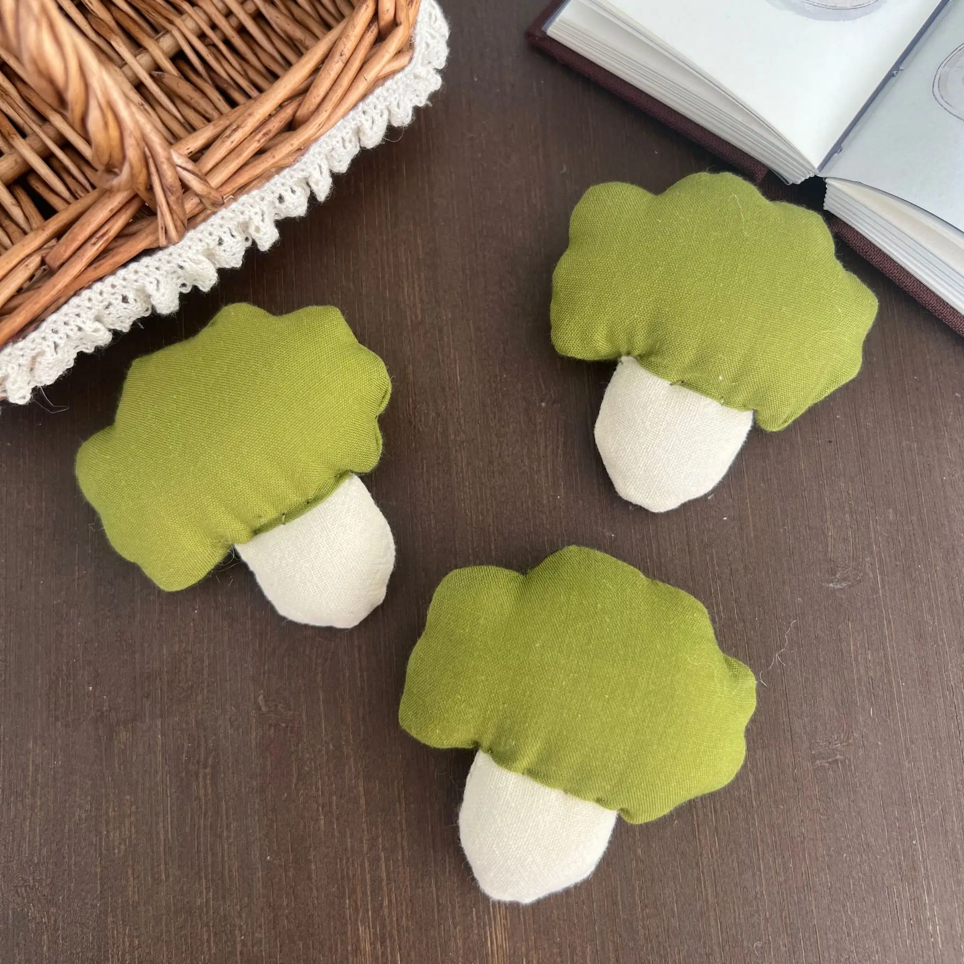 Korean Style Stuffed Vegetable Brooch for Bag Keychain Decoration Fridge Magnet Shoes Accessory Cute