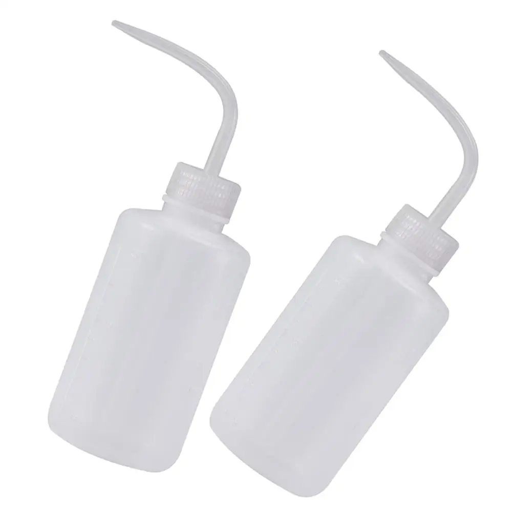 

2 Pcs White Angled Squeeze Bottles Pointed Watering Plant Cleaning Precision Control Leakproof Design PP Material
