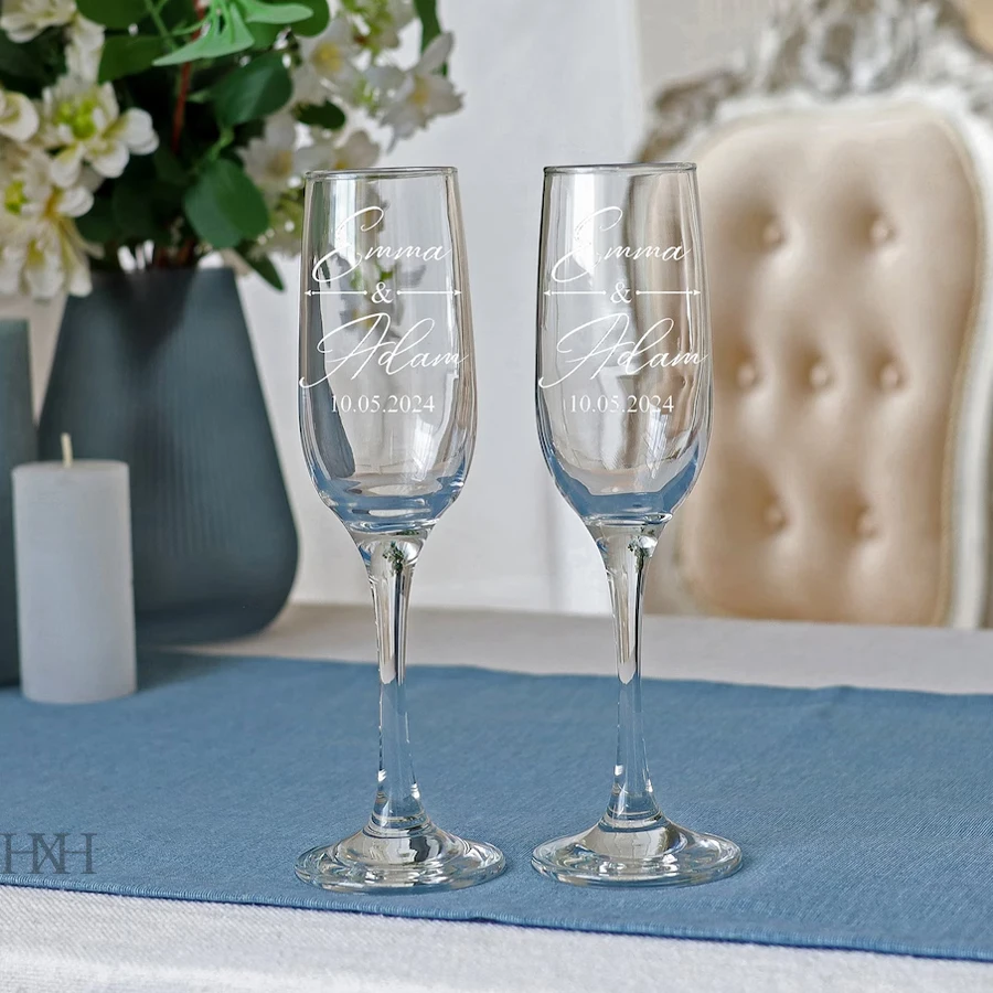 

2pcs Personalized Wedding Glasses Champagne Flute Laser Engraving Custom Wedding Glasses Bride and Groom Champagne Glasses