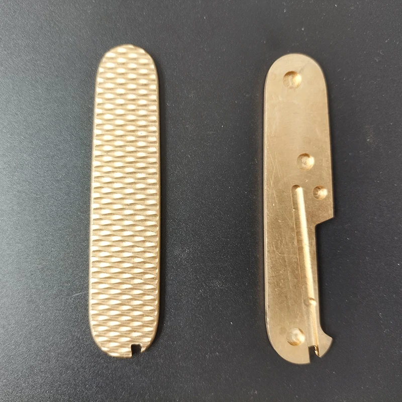 Custom Diamond Pattern Brass Made Knife Handle Scales For 91MM Victorinox Swiss Army Knives With Slots for Toothpick Tweezers