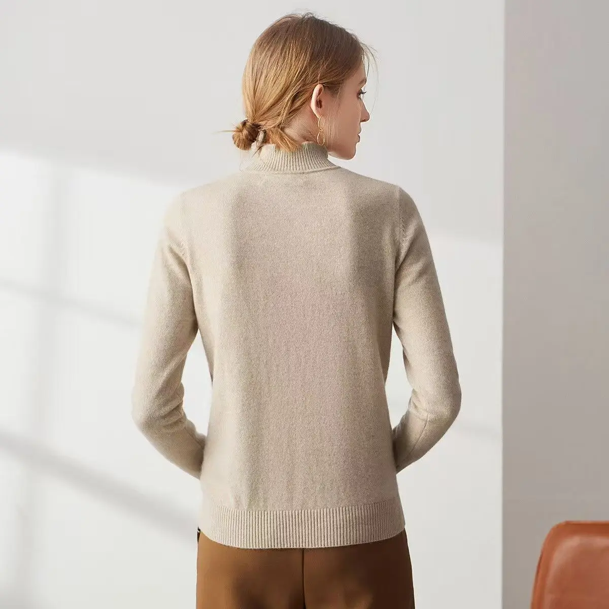 

Осень и зима, 100% шерсть, темперамент, однотонный, элитный тонкий женский вязаный пуловер с полувысоким воротником, свитер