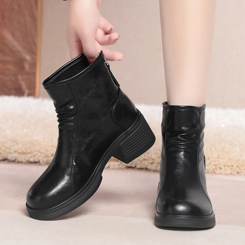 5cmファッションレトロ快適ミドルブロックヒールソフトレザーブーツ冬靴2025女性カジュアル暖かいファー付きアンクルブーツお母さん向け