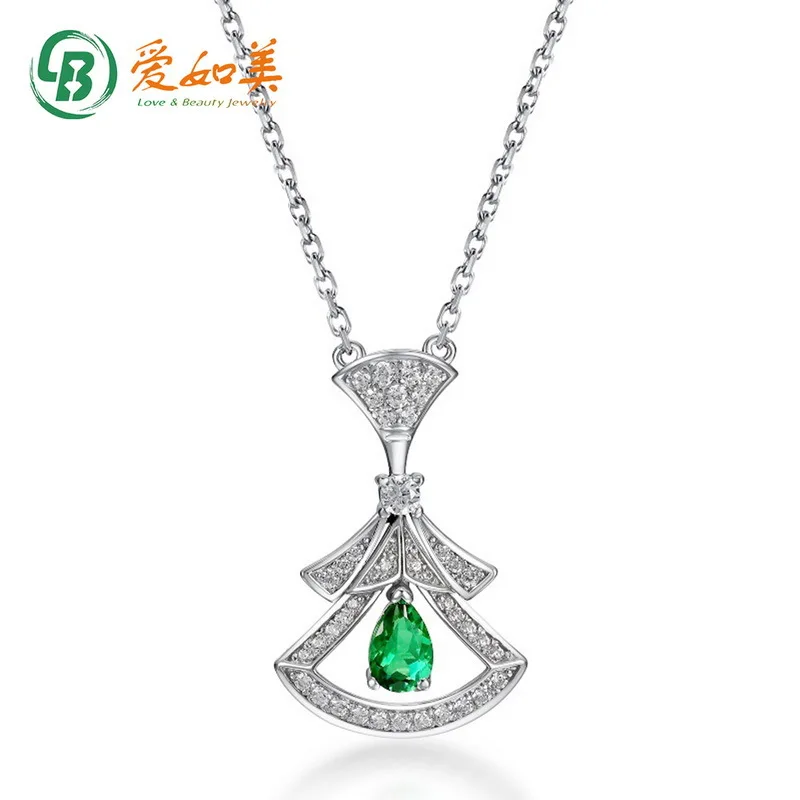 

Light Luxury Temperament 18K Gold PT950 Platinum Silver Plated 7-layer Gold Cultivated Emerald Dress Collarbone Chain