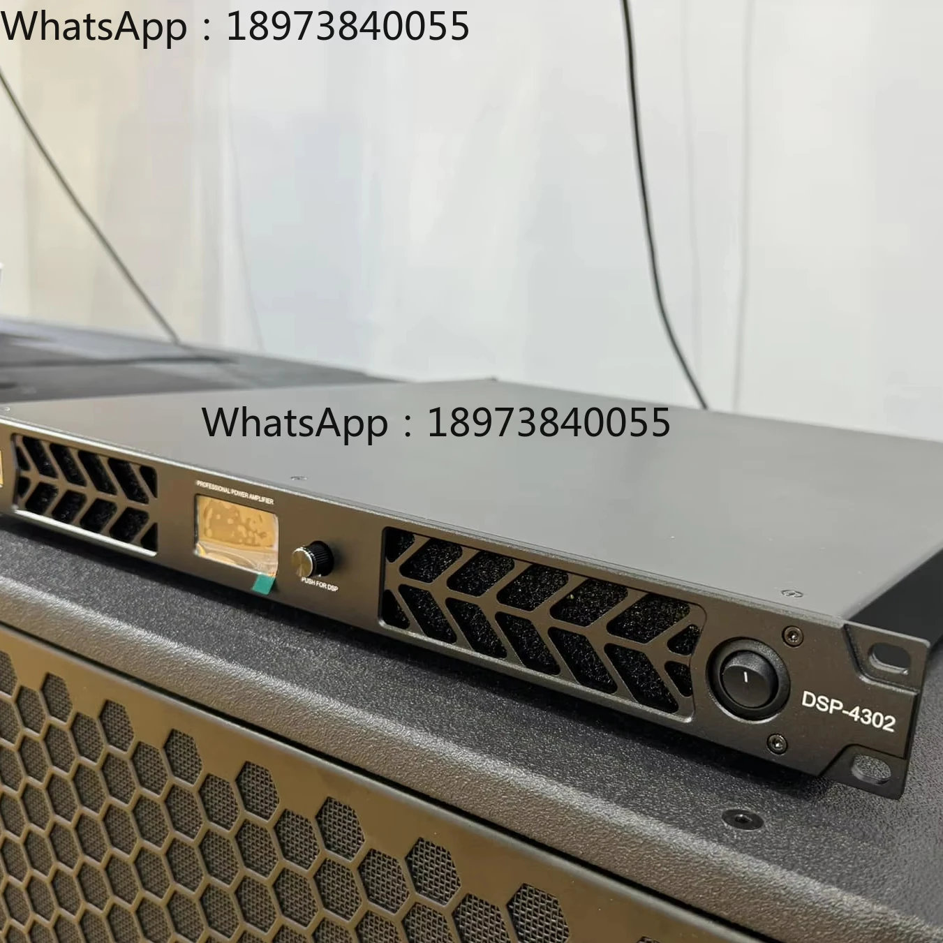 

Portable Cvr Amplifier New Design DSP-4302 Digital Amp DJ Party Big Power Amplifier