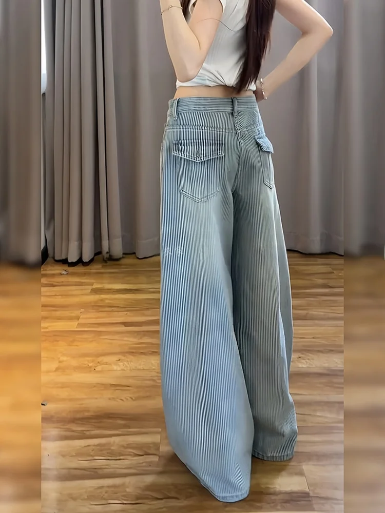 

Retro American Design Vertical Stripes Loose Fit Lazy Feeling Jeans Women Summer New Natural Waist Button Pure Color All Seasons